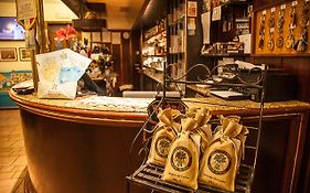 Отель Locanda E Ristorante Da Renata